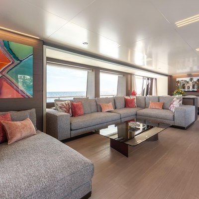 MiBaDi Yacht 12