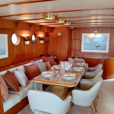 Five Angels Yacht 14