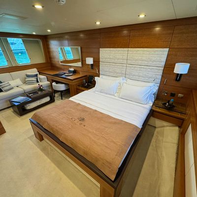 Arion Yacht 14