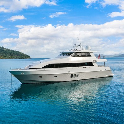 SEGARA Yacht Charter Price - Custom Luxury Yacht Charter