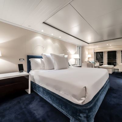 Jubilee Yacht 15