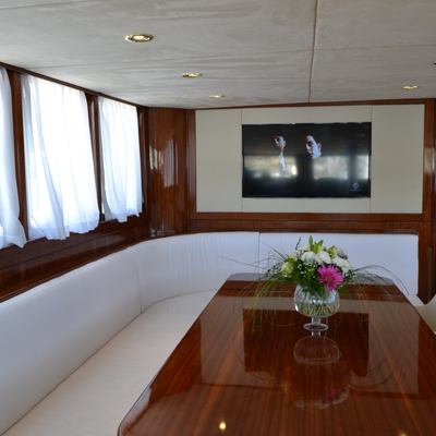 Dvi Marije Yacht 12
