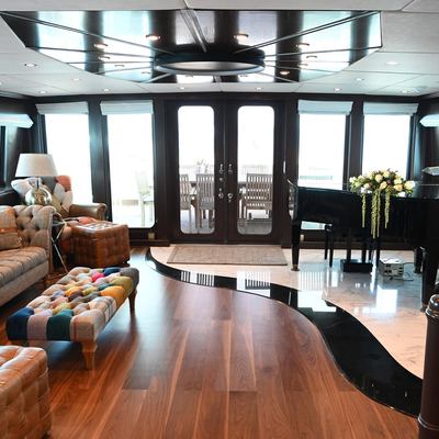 Kokomo Nights Yacht 13