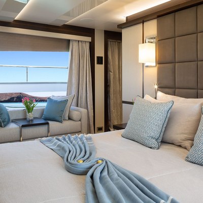 Mrs. B Yacht 15