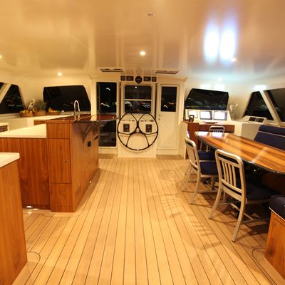 Slim Yacht 14