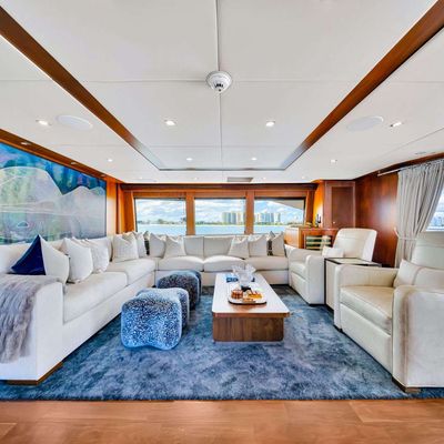 Natural 9 Yacht 13