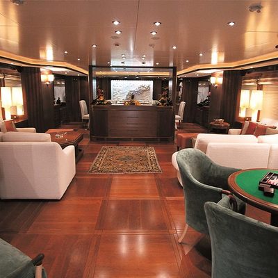 More Yacht 15