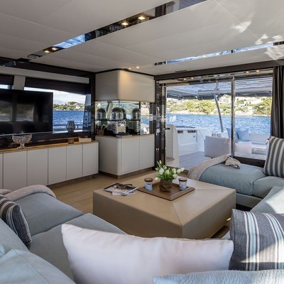 Eterna Yacht 14
