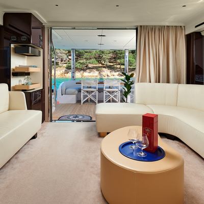 Concord's 6 Yacht 13