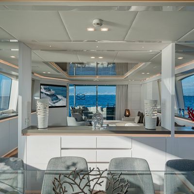 Sands Yacht 15