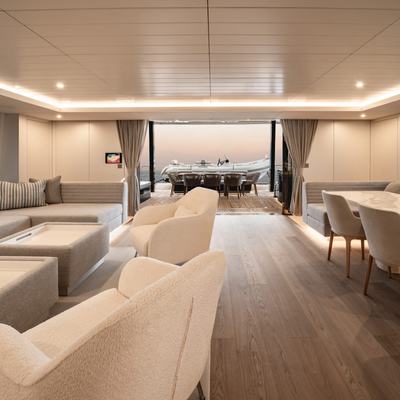 Halcyon Yacht 11