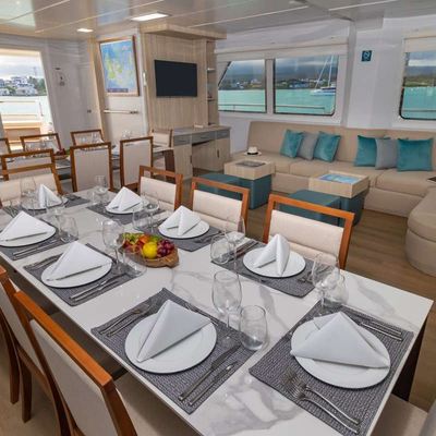Galapagos Angel Yacht 12