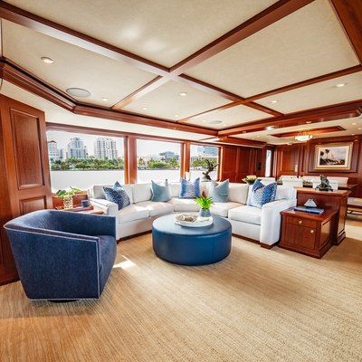 Legacy Yacht 12