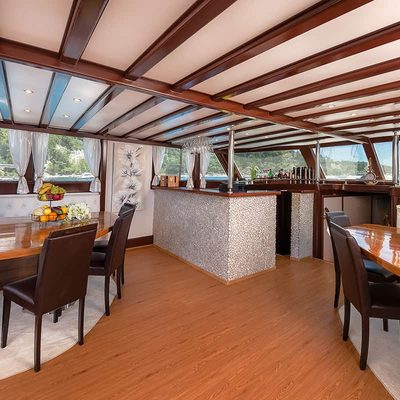 Nautilus Yacht 11