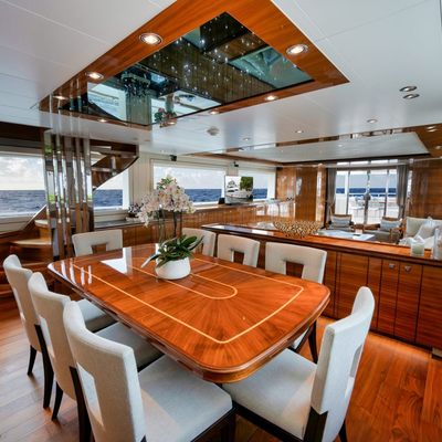 In the Zone Yacht 14