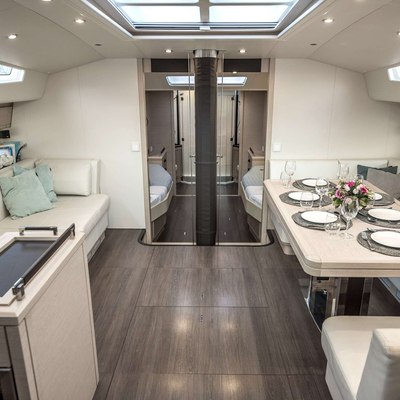 Life Time Yacht 11