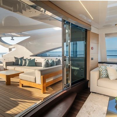 Bon Vivant Yacht 12