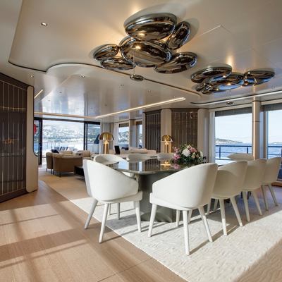 Perla Bianca Yacht 13