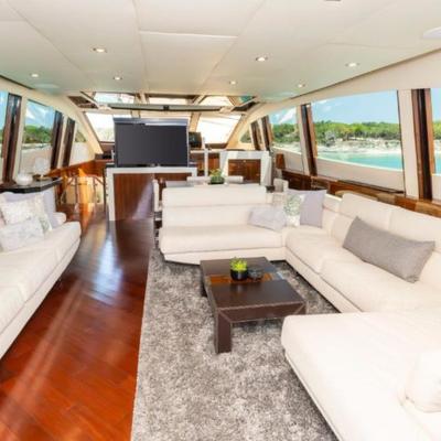 New Life Yacht 12
