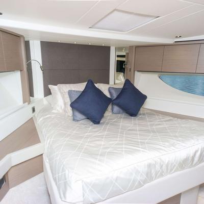 Milamo Yacht 13