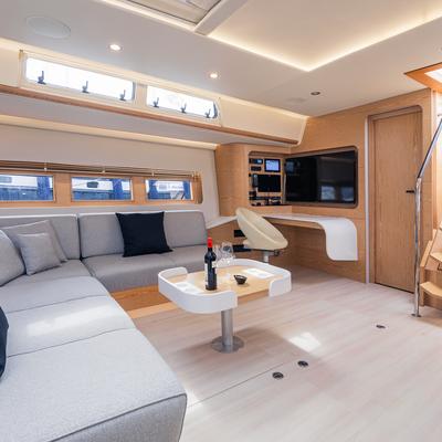 Agarimo Six Yacht 13