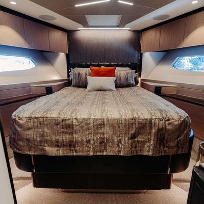 Earl Grey Yacht 11