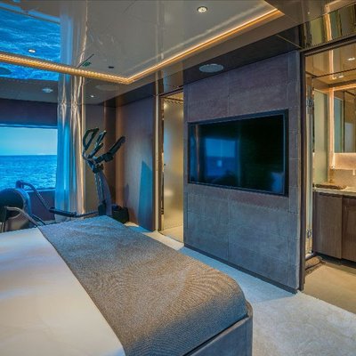 Alvium Yacht 14