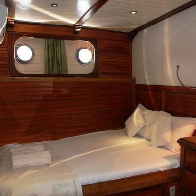 Amazon Solo Yacht 15