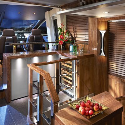 Oasis Yacht 13