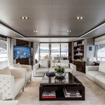 Riviera Living Yacht 13