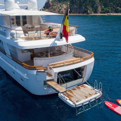 Cornelia Yacht 13