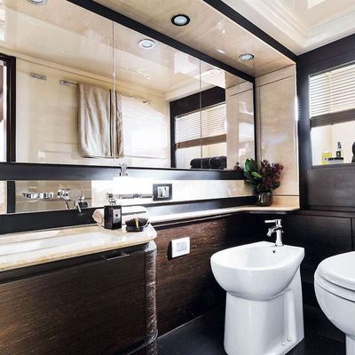 Cerulean Yacht 14