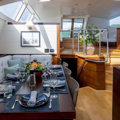 Radiance Yacht 13