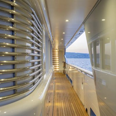 2 Ladies Yacht 12