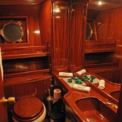 Gacela Yacht 14