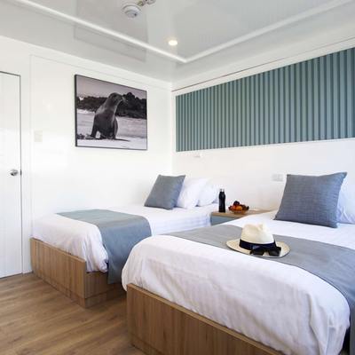 Galapagos Sea Star Yacht 15