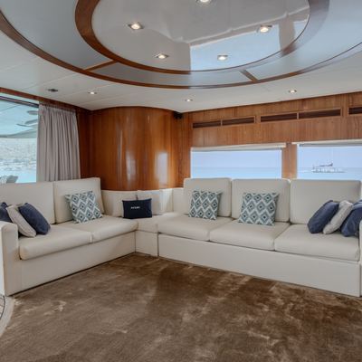 Nylec Yacht 11