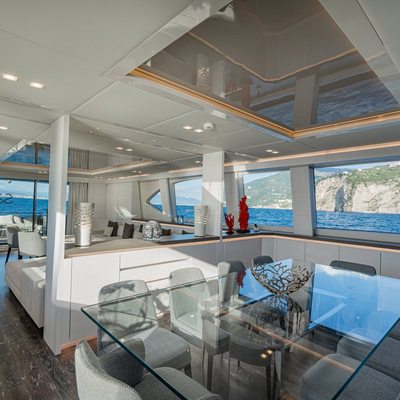 Sands Yacht 14