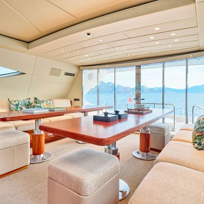 Wet Panther Yacht 15