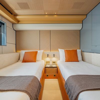 Ale III Yacht 14