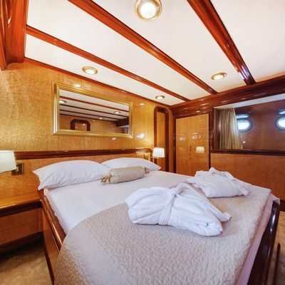 Blanka Yacht 13