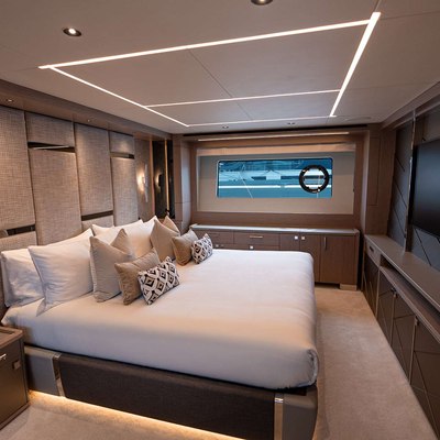 Dolce Far Niente Yacht 12