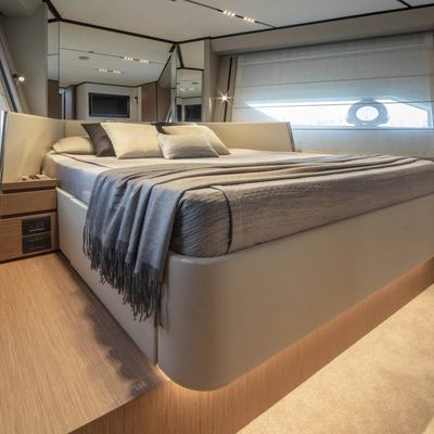 Ermete Yacht 12