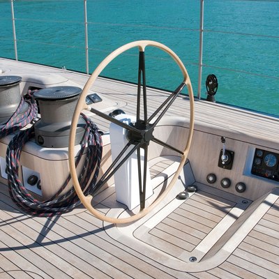 Astra 1 Yacht 14