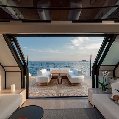 Forza Quieta Yacht 15
