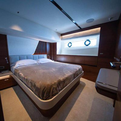 Ahava IV Yacht 14