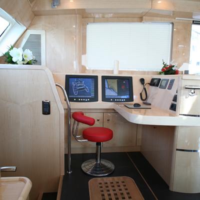 Matau Yacht 14