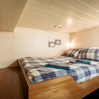 Togo Yacht 6