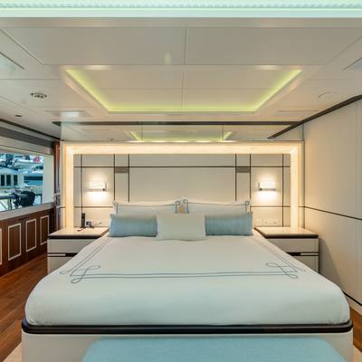 Miss Michelle Yacht 15