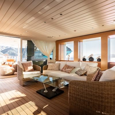 Serenity Yacht 11